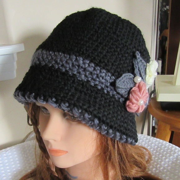 Knit Hat - Felt Lining - Picture 1 of 11